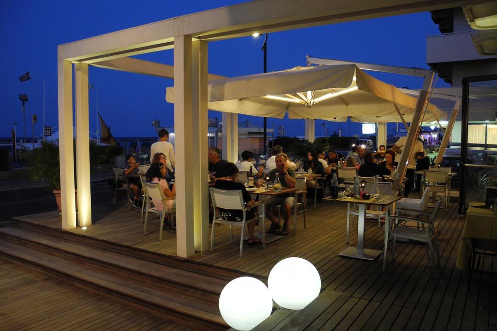 Hotel Agostini بيلاريا-إيجيا مارينا المظهر الخارجي الصورة